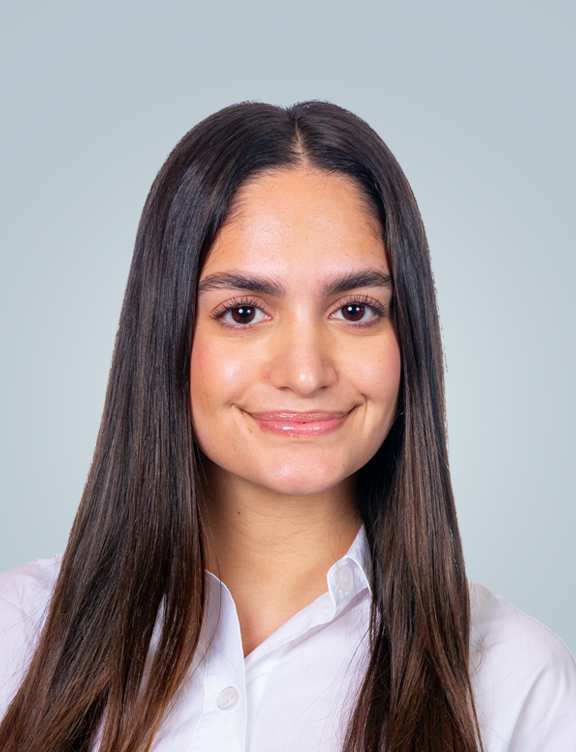 Ella   Mahmoodzadegan